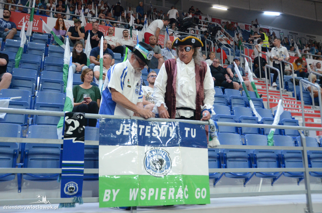 Kibice na Anwil Basketball Cup