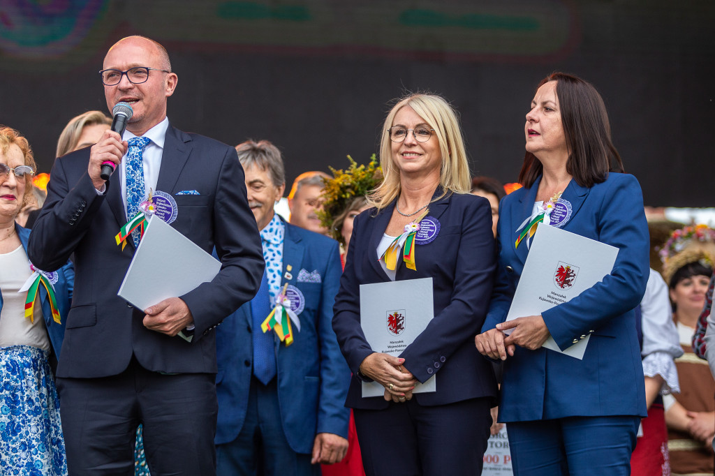 Władze Włocławka na dożynkach wojewódzkich
