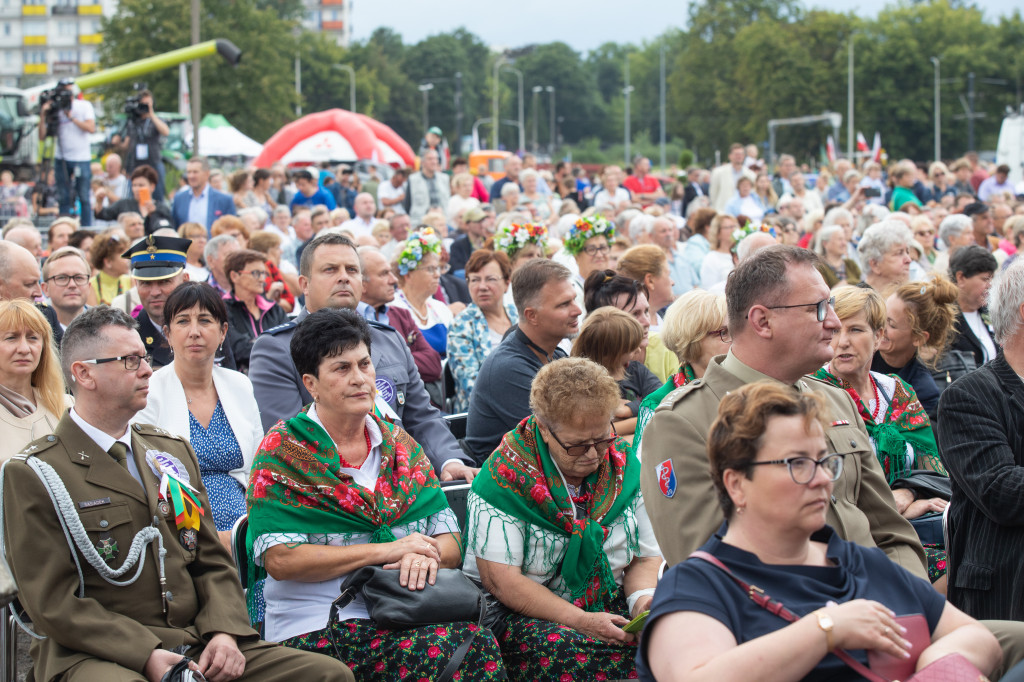 Władze Włocławka na dożynkach wojewódzkich