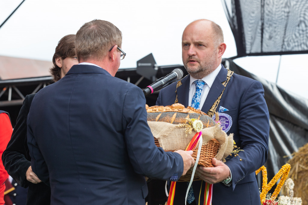 Władze Włocławka na dożynkach wojewódzkich
