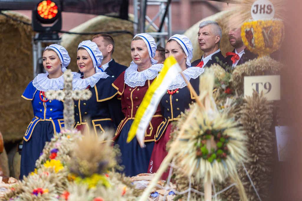 Władze Włocławka na dożynkach wojewódzkich