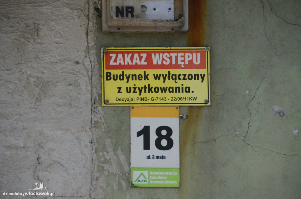 Ulica 3 Maja świeci pustkami?