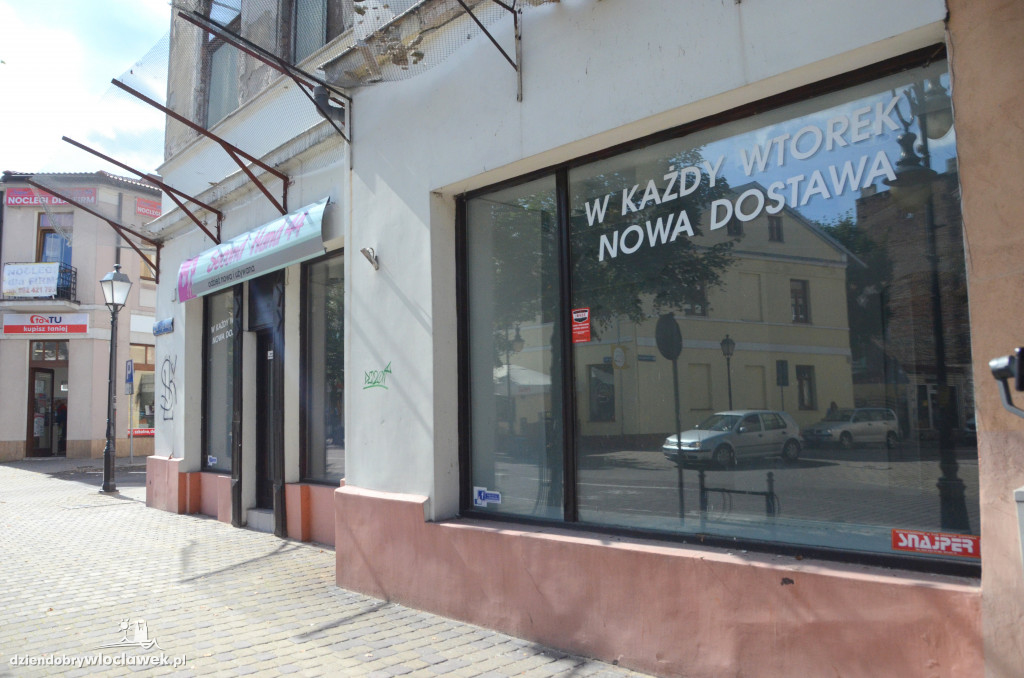 Ulica 3 Maja świeci pustkami?