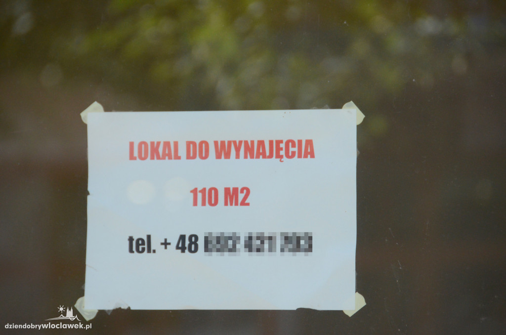 Ulica 3 Maja świeci pustkami?