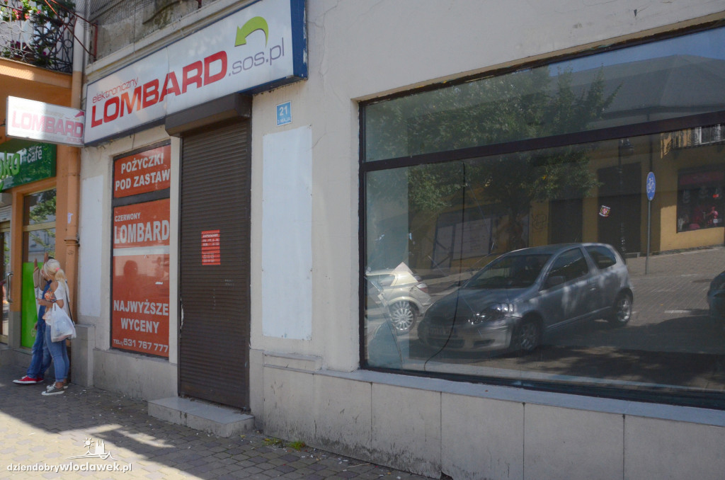 Ulica 3 Maja świeci pustkami?
