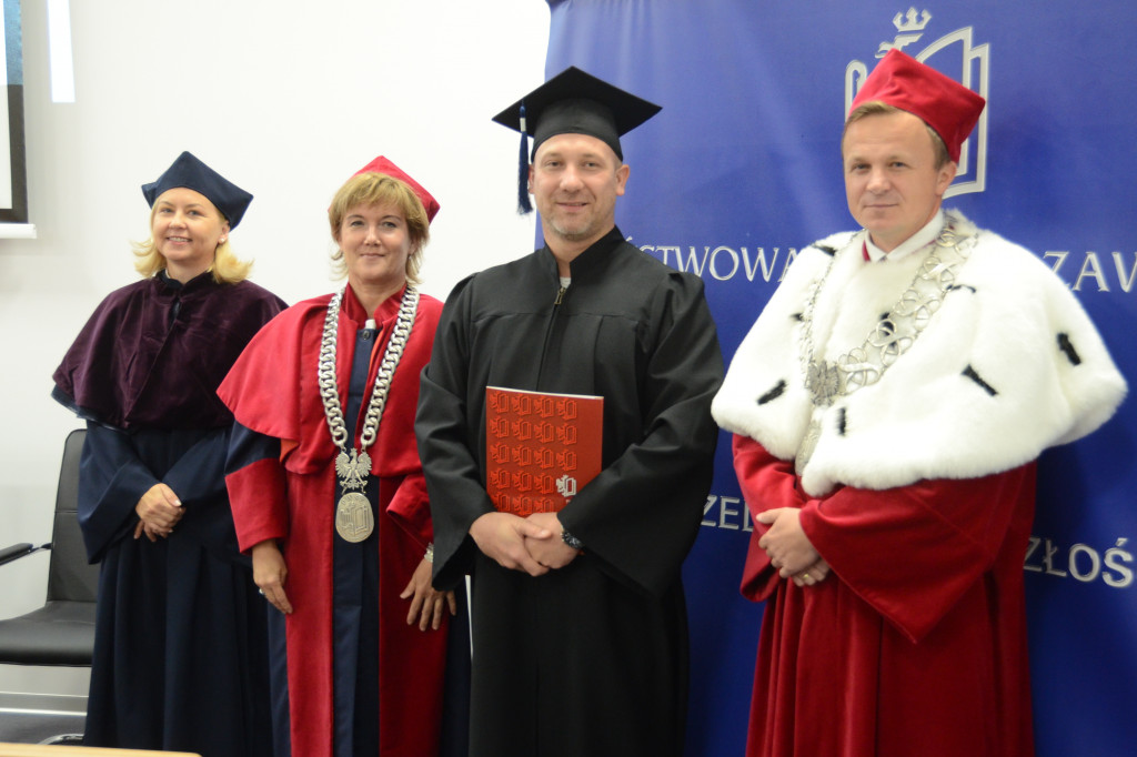 Uroczystości rozdania dyplomów absolwentom PUZ