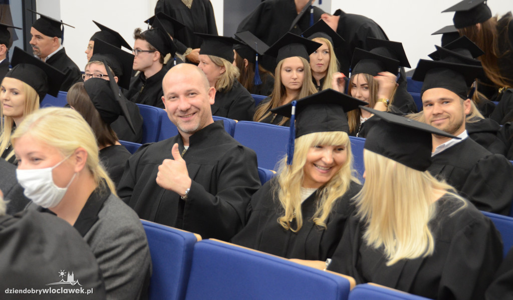 Uroczystości rozdania dyplomów absolwentom PUZ