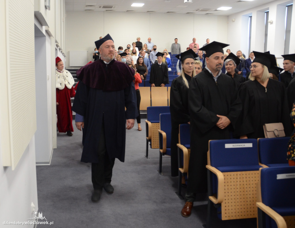 Uroczystości rozdania dyplomów absolwentom PUZ