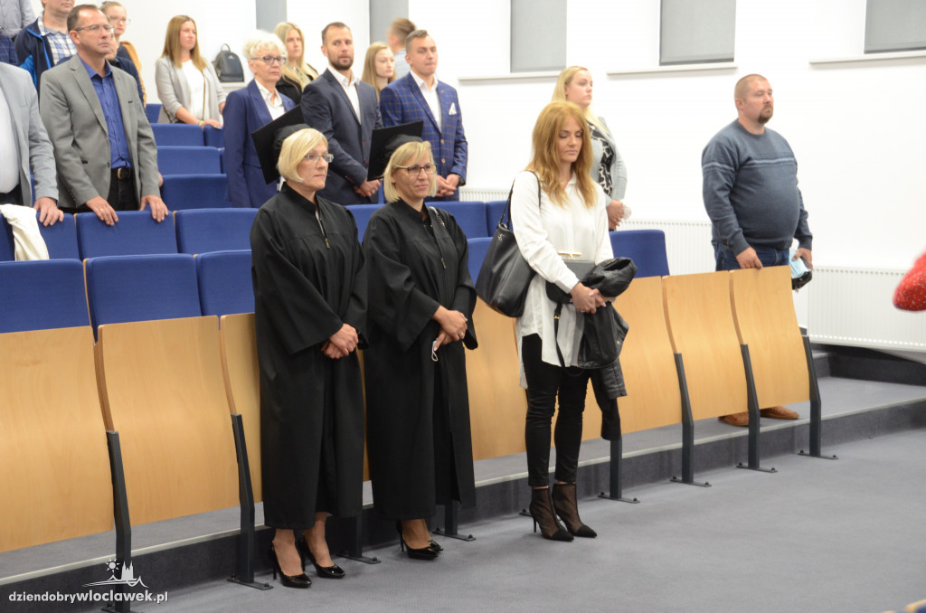 Uroczystości rozdania dyplomów absolwentom PUZ