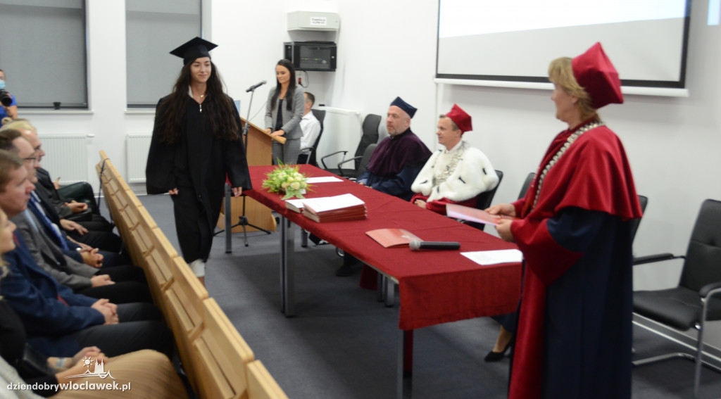 Uroczystości rozdania dyplomów absolwentom PUZ