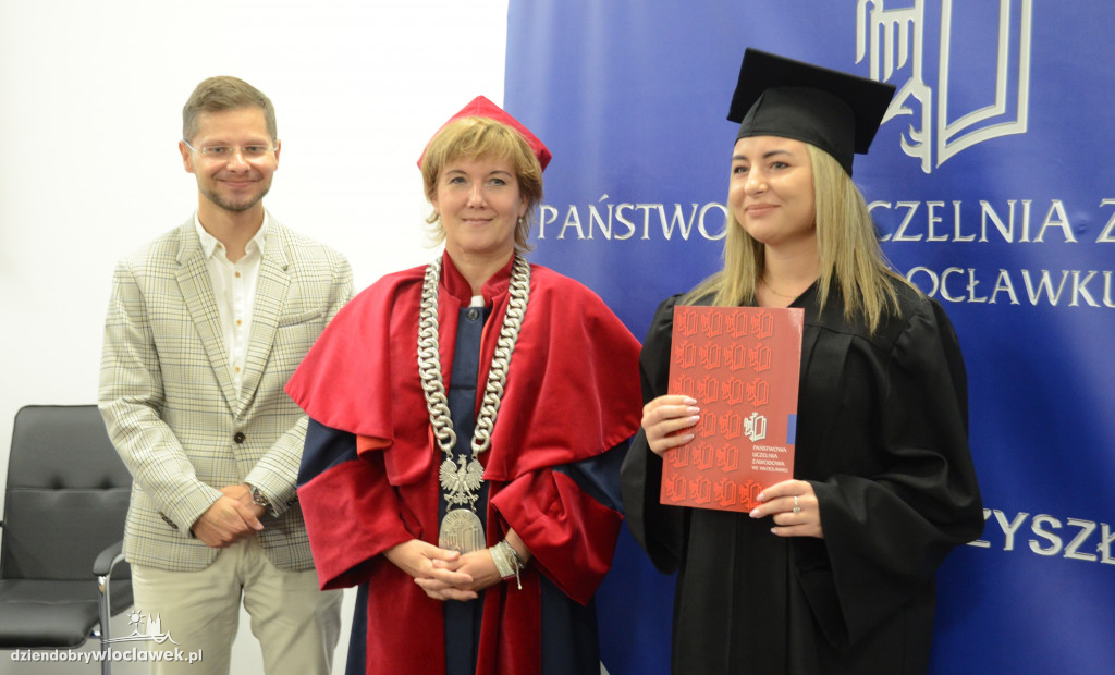 Uroczystości rozdania dyplomów absolwentom PUZ