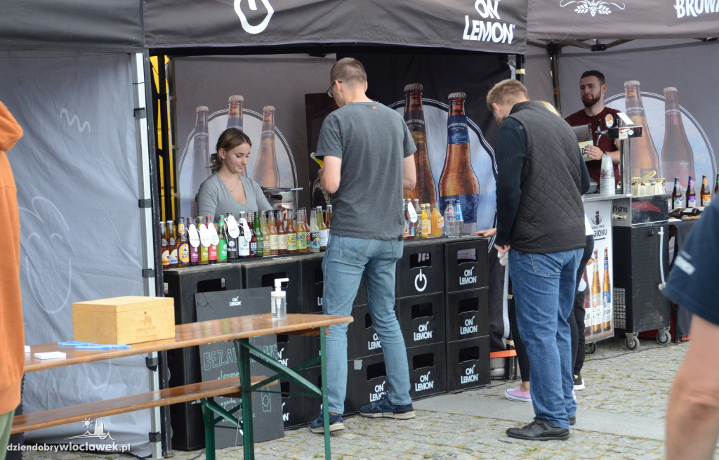 Food trucki opanowały Zielony Rynek