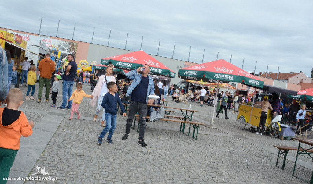 Food trucki opanowały Zielony Rynek