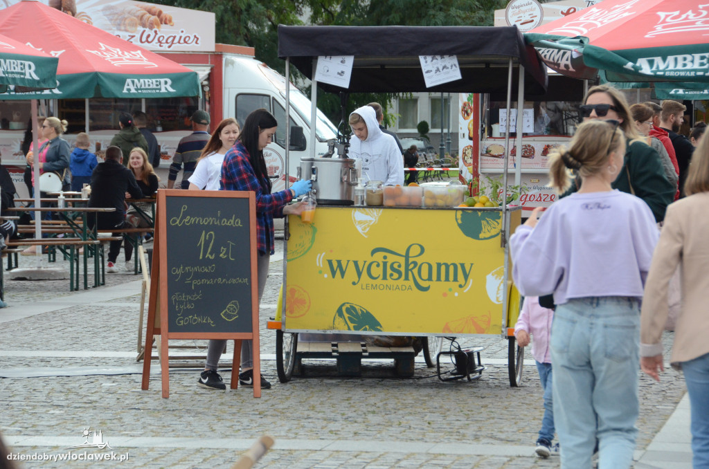 Food trucki opanowały Zielony Rynek