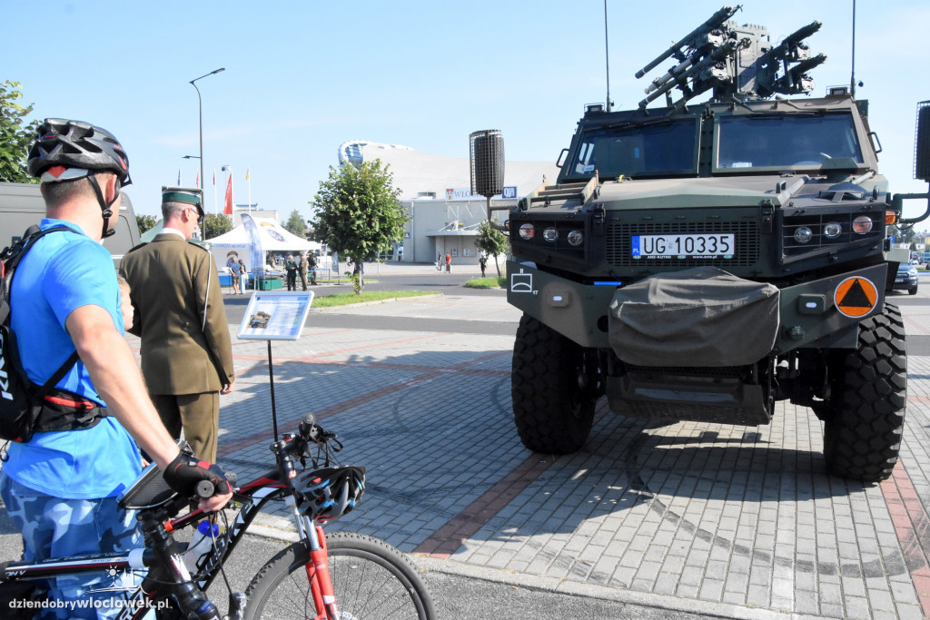 Jednostka strzelecka Włocławek z nowym sztandarem