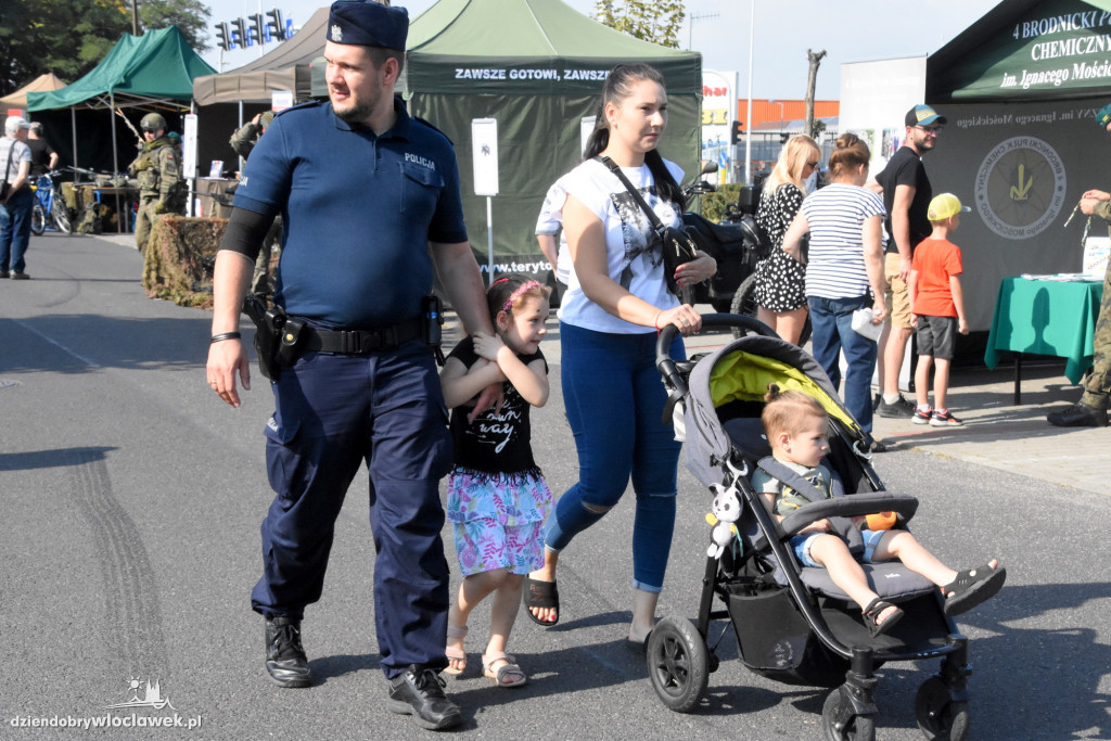 Jednostka strzelecka Włocławek z nowym sztandarem