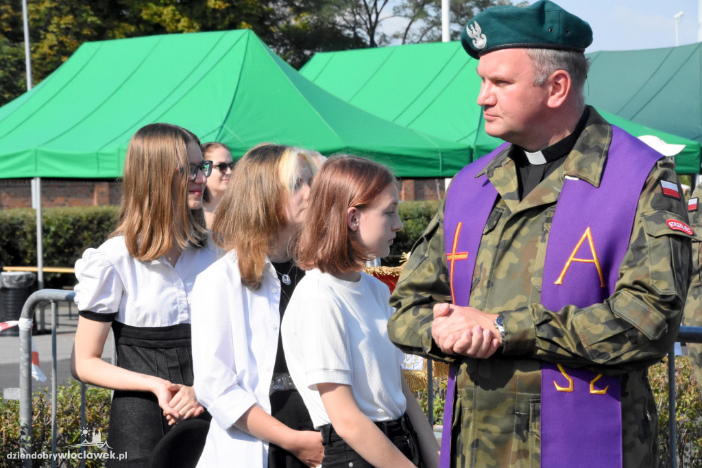 Jednostka strzelecka Włocławek z nowym sztandarem