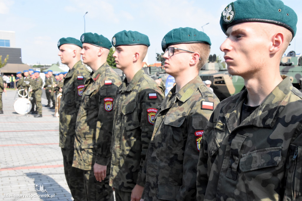 Jednostka strzelecka Włocławek z nowym sztandarem