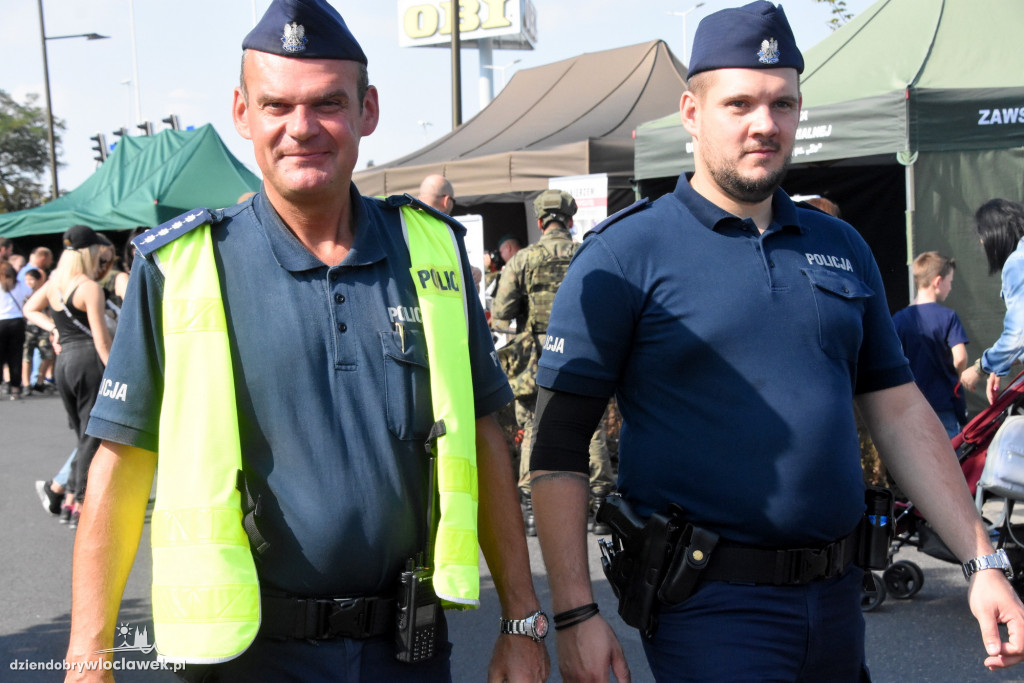 Jednostka strzelecka Włocławek z nowym sztandarem