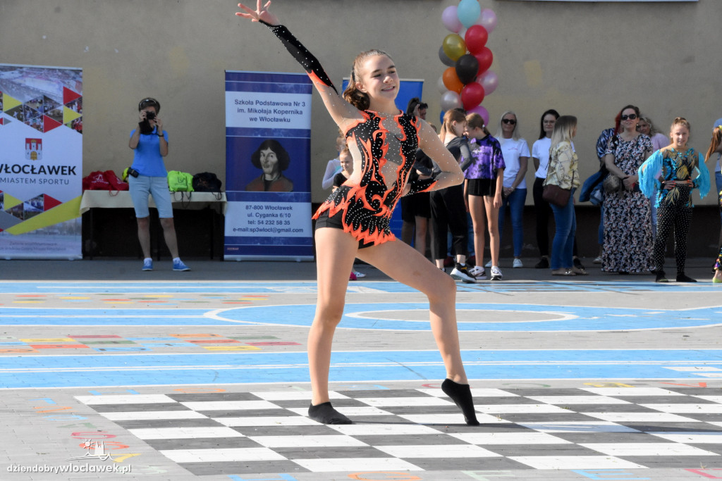 Piknik integracyjno-sportowy przy SP3