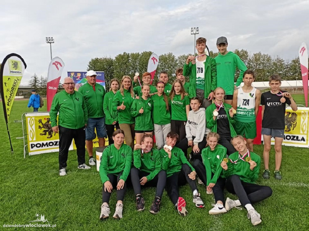 Lekkoatleci Vectry z 10 medalami