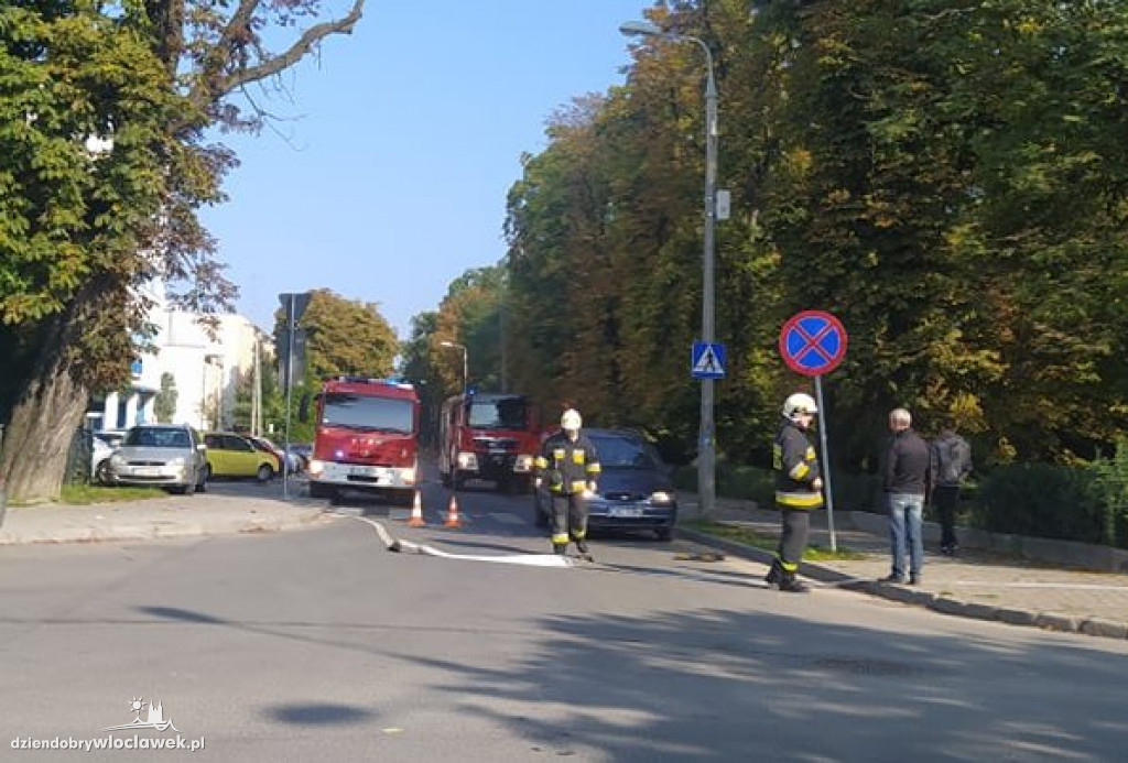Strażacy ćwiczyli w miejskim centrum kultury