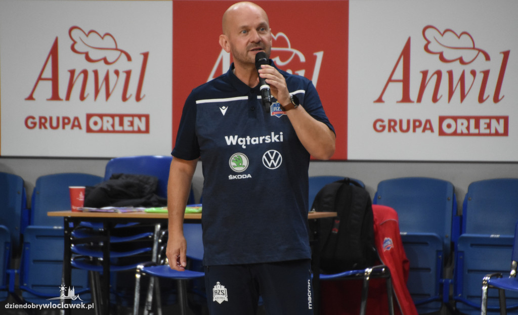 Wątarski Camp w Hali Mistrzów