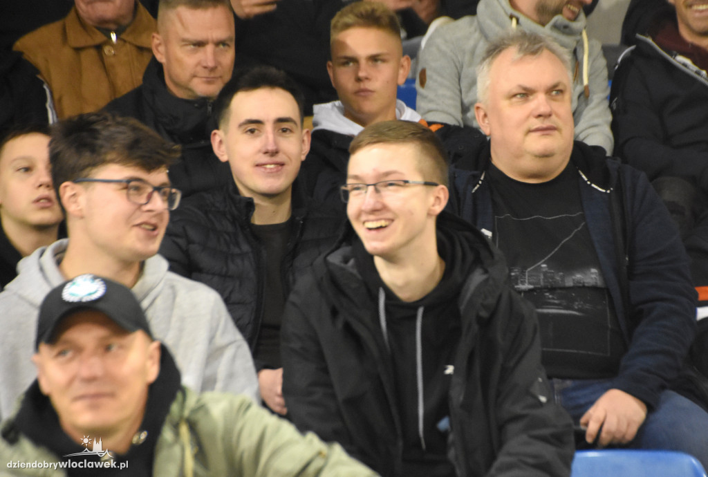 Kibice na meczu z Piastem Gliwice