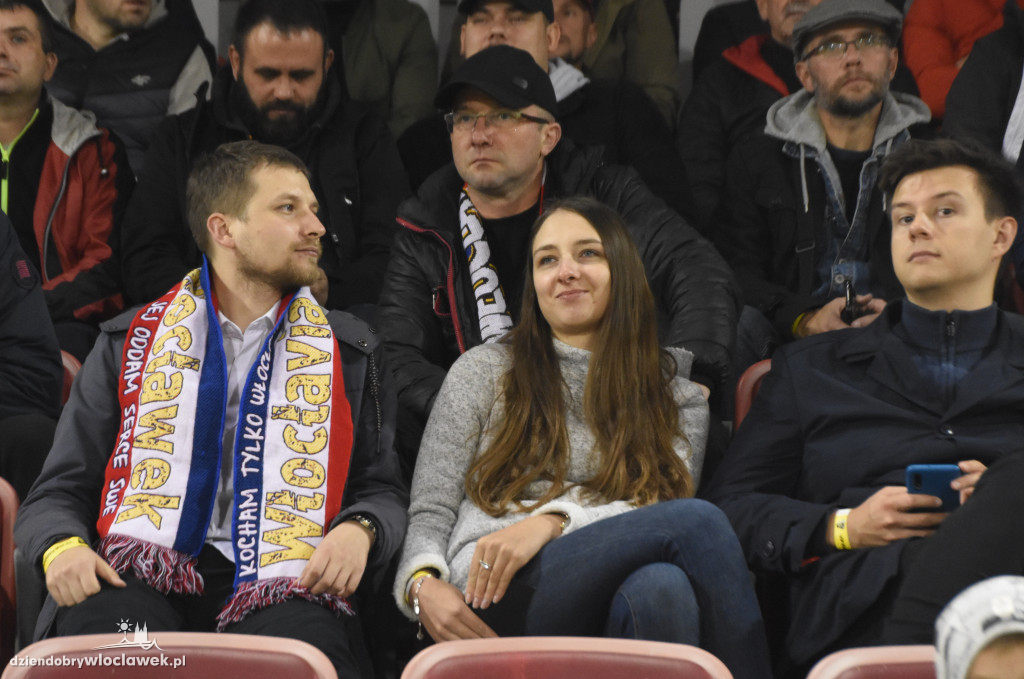 Kibice na meczu z Piastem Gliwice