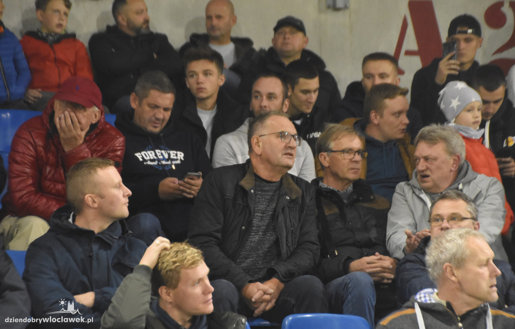 Kibice na meczu z Piastem Gliwice