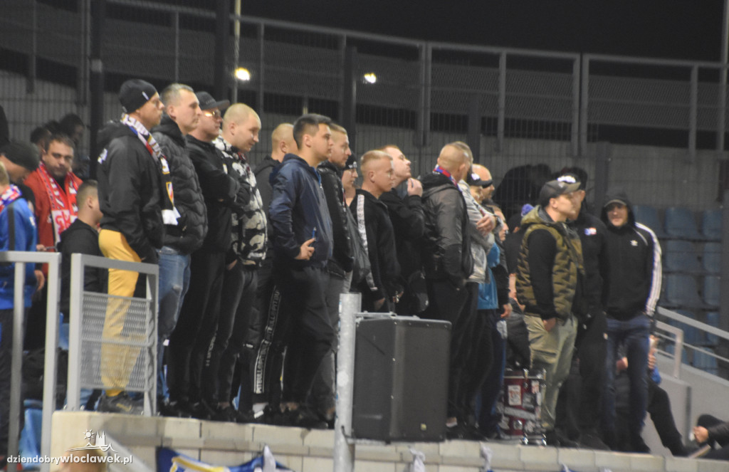 Kibice na meczu z Piastem Gliwice