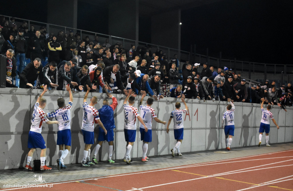 Kibice na meczu z Piastem Gliwice