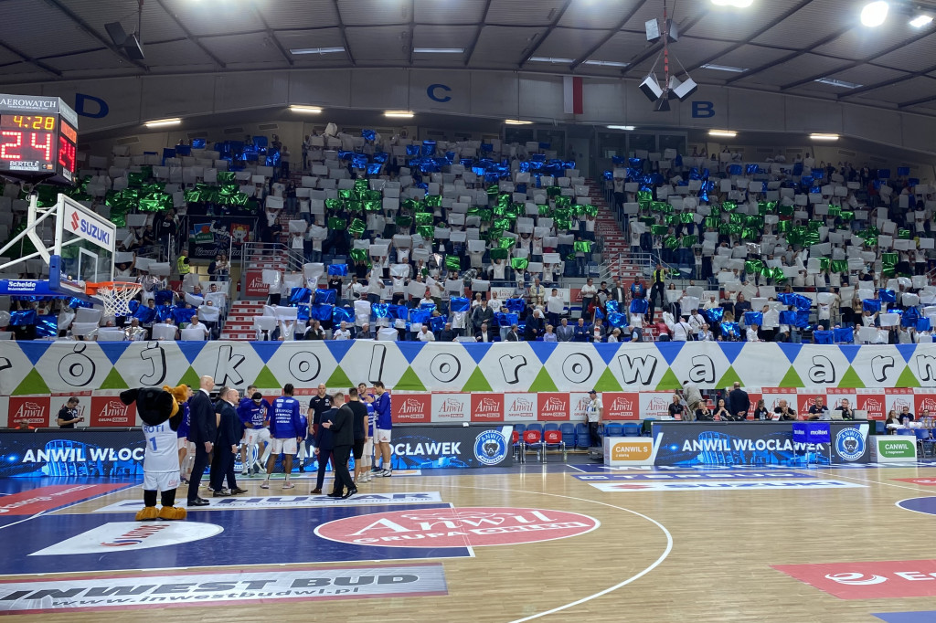 Kibice na meczu Anwil vs Astoria