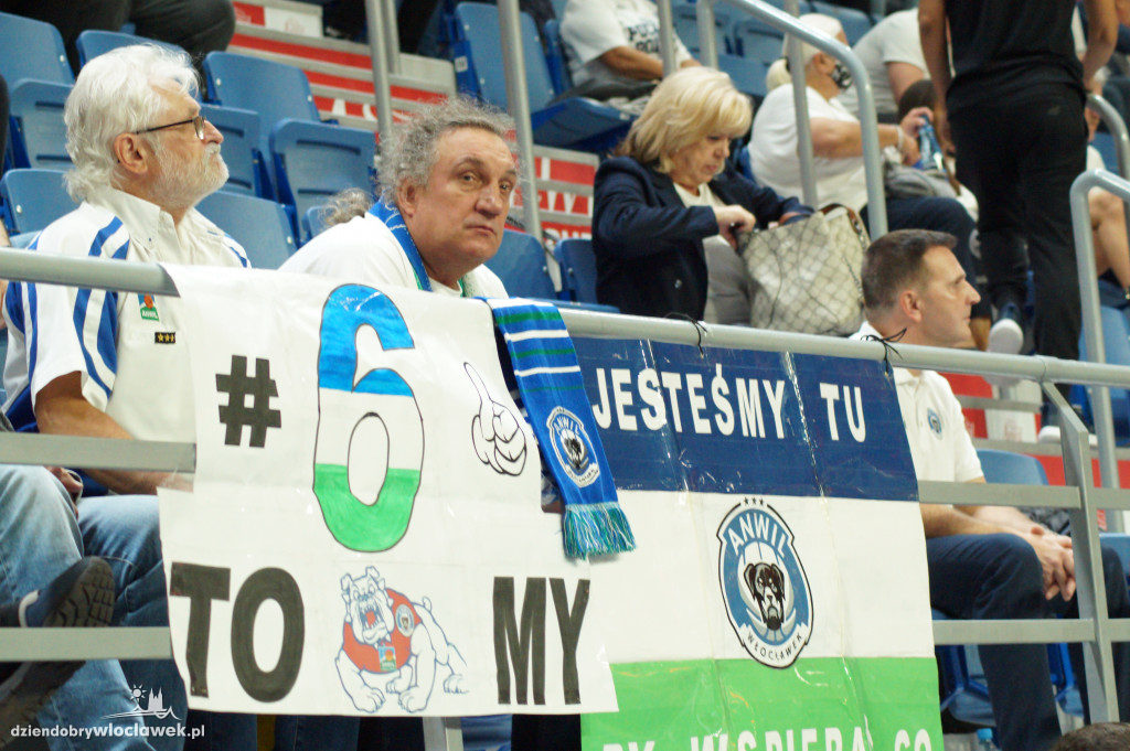 Kibice na meczu Anwil vs Astoria