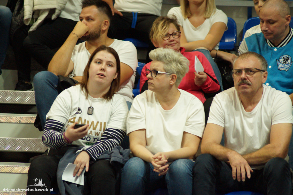 Kibice na meczu Anwil vs Astoria