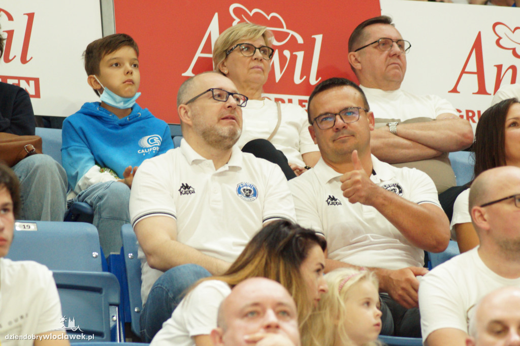 Kibice na meczu Anwil vs Astoria