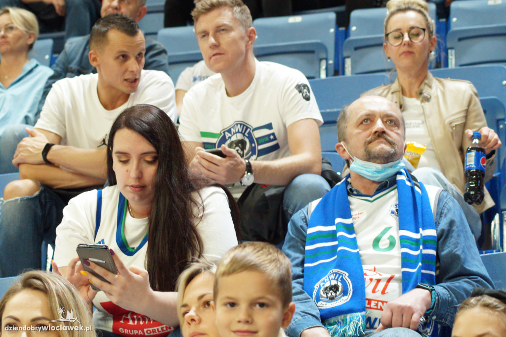 Kibice na meczu Anwil vs Astoria