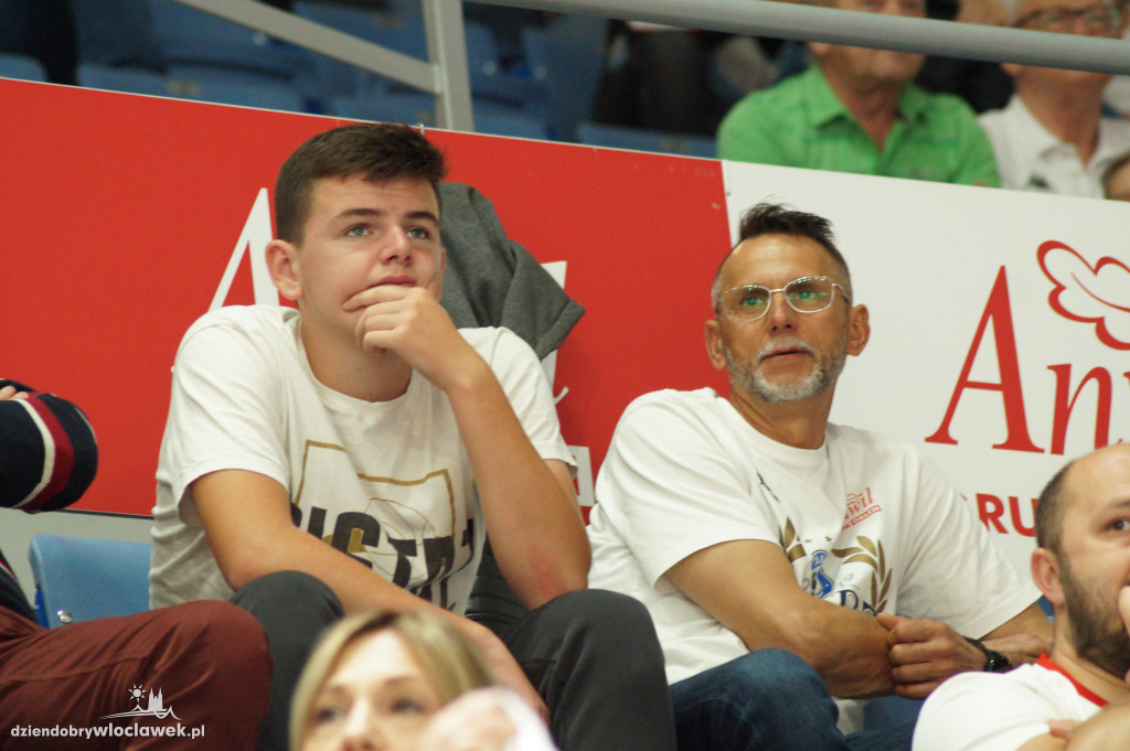 Kibice na meczu Anwil vs Astoria