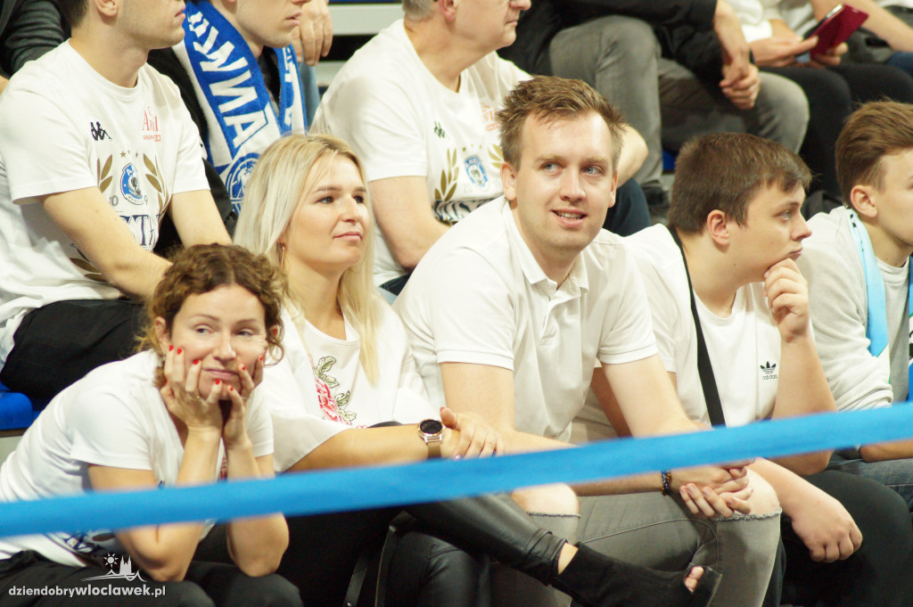 Kibice na meczu Anwil vs Astoria