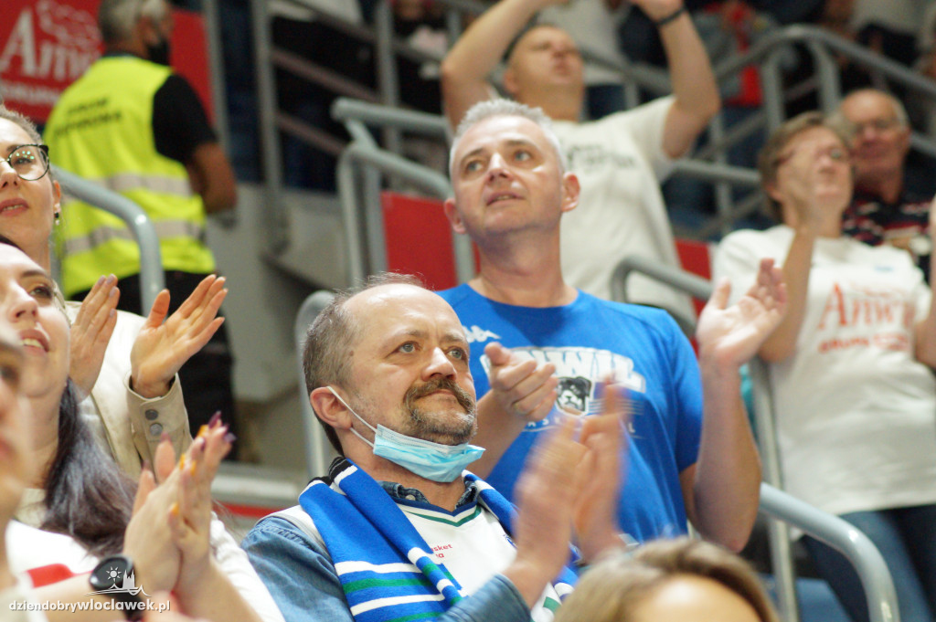 Kibice na meczu Anwil vs Astoria