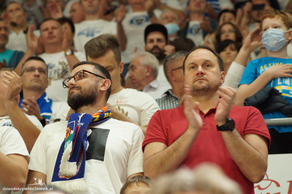 Kibice na meczu Anwil vs Astoria