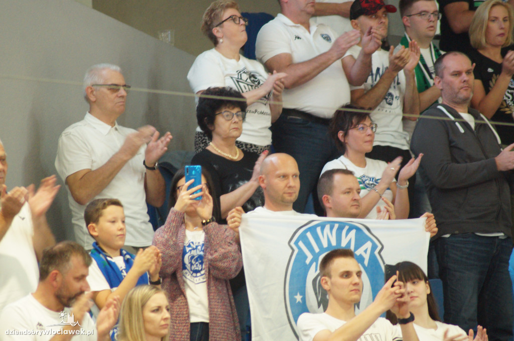 Kibice na meczu Anwil vs Astoria