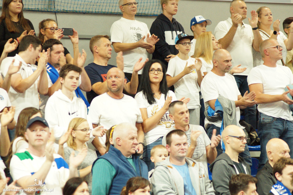 Kibice na meczu Anwil vs Astoria
