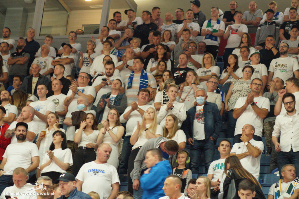 Kibice na meczu Anwil vs Astoria