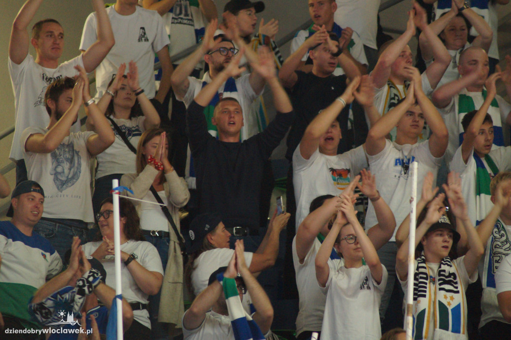 Kibice na meczu Anwil vs Astoria