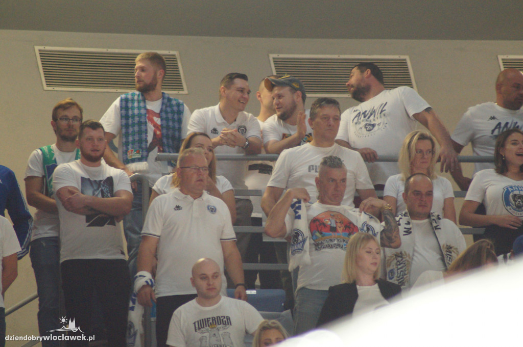 Kibice na meczu Anwil vs Astoria