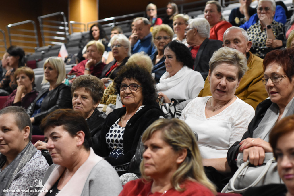 Kultura ludowa przetrwalnikiem polskości