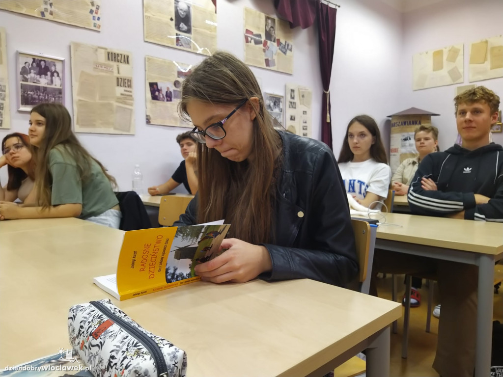 Zajęcia elemkowiczów z profesorem UMK