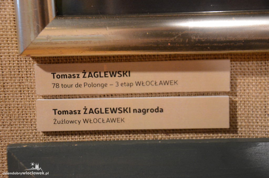 Kolorowa wystawa w Zbiorach Sztuki