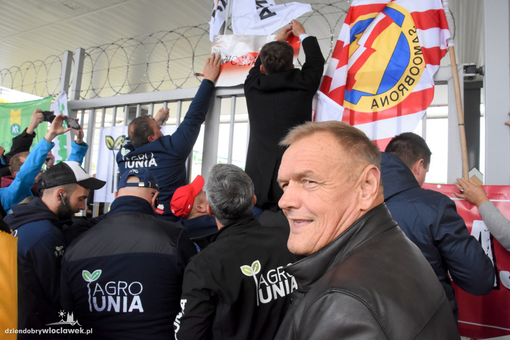 Protest rolników przed Anwilem